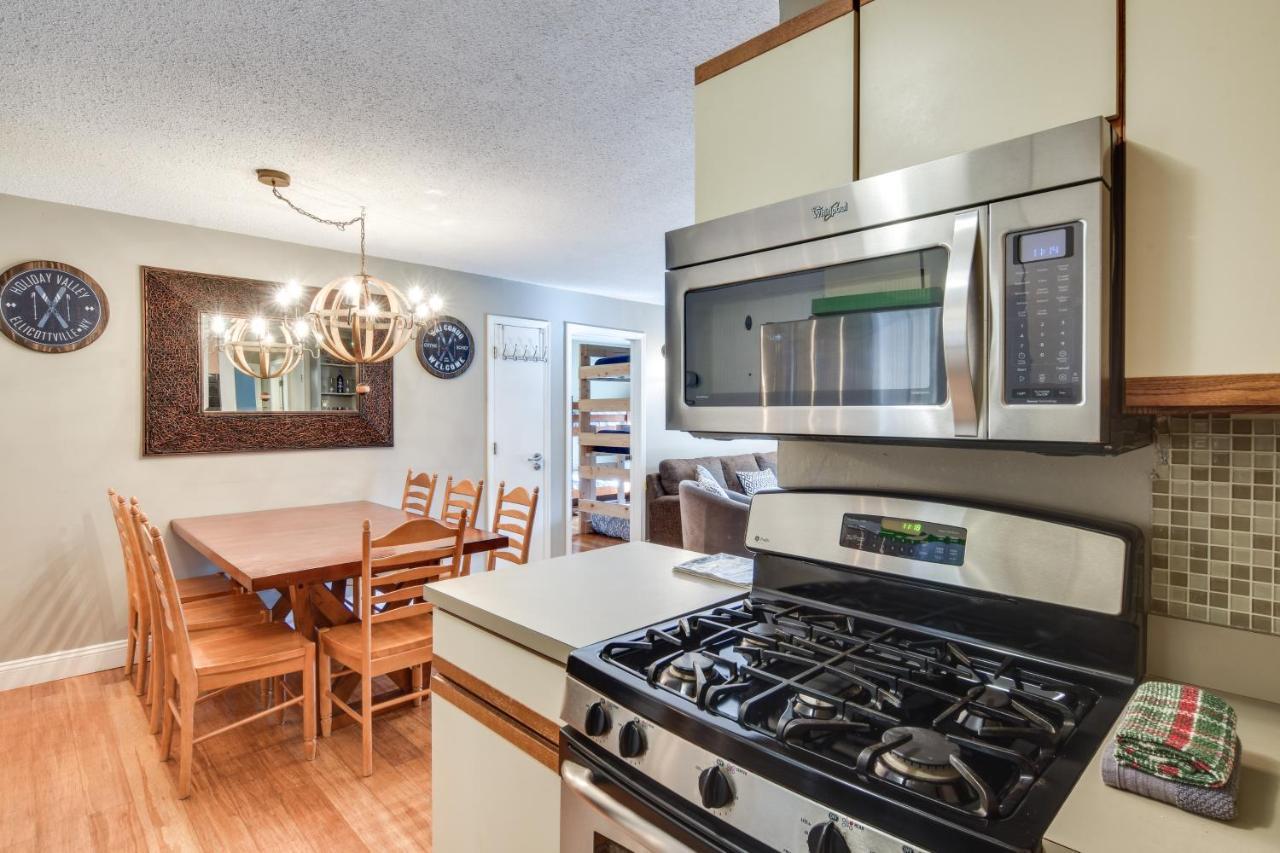 Ski-Inandout And Golf Condo With Aandc At Holiday Valley! Ellicottville Luaran gambar