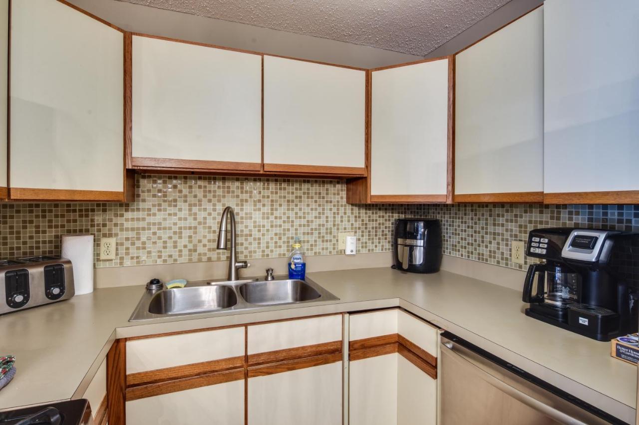Ski-Inandout And Golf Condo With Aandc At Holiday Valley! Ellicottville Luaran gambar